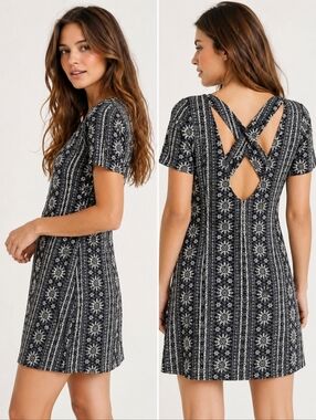 Hollister Floral Dress Small Black White Fit & Flare Crisscross Back Mini Summer
